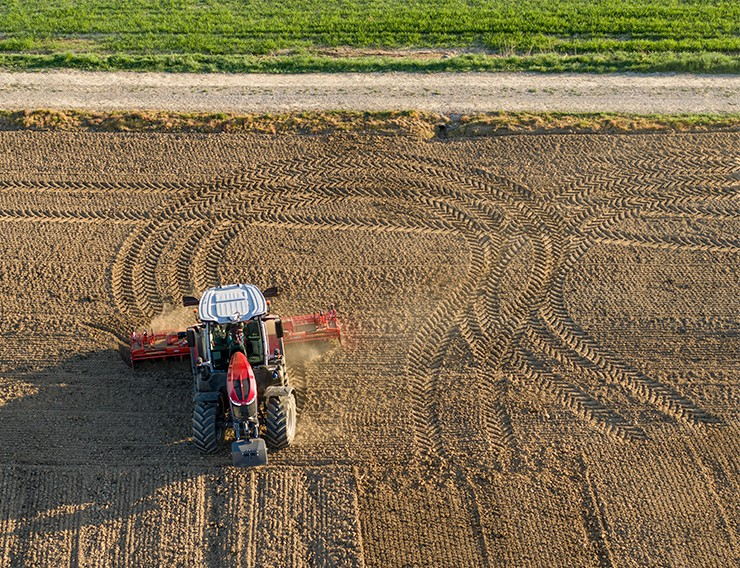 Automatic headland turns
